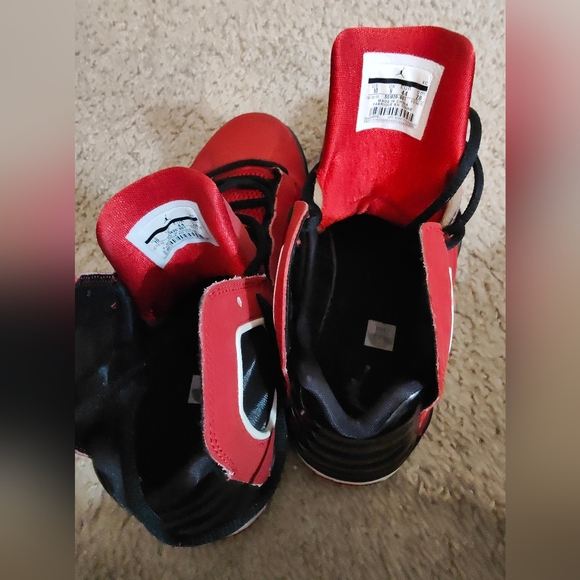 Jordan Shoes - Picture 3 of 5